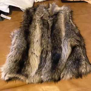 Fur vest